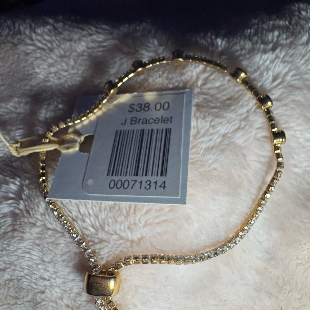 Chic Gold and Silver Bracelet